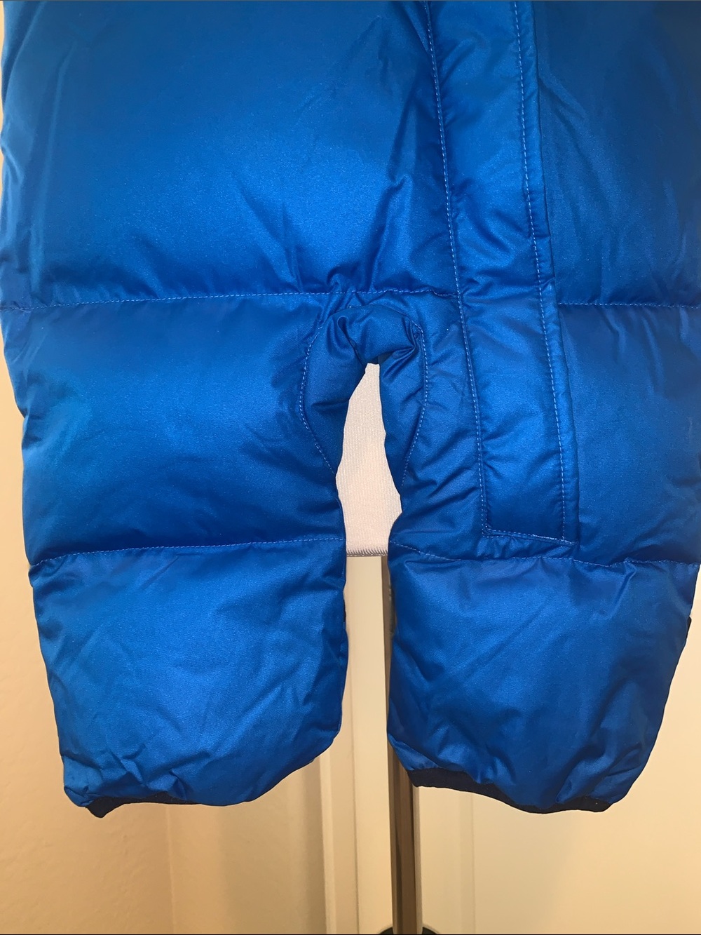COLUMBIA BRAND NEW SIZE 6-12 MONTHS FLEECE LINED DOWN HOODED SNOWSUIT - Picture 3 of 9